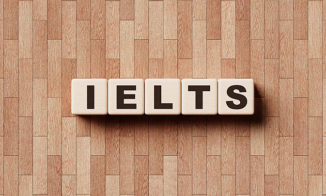 Discovery splash banner for IELTS Discord server